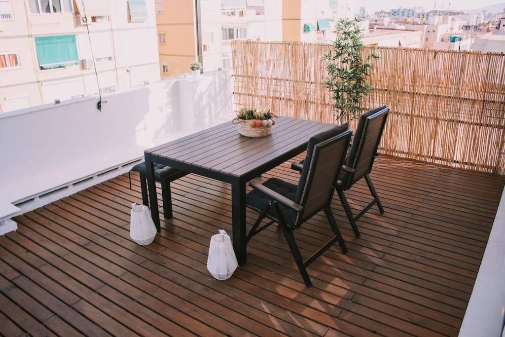 Apartmán Penthouse With Terrace And Views Màlaga Exteriér fotografie